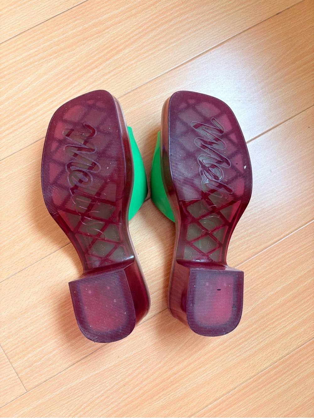 Melissa x Lazy Oaf flower jelly sandals size 9 - Picture 4 of 6
